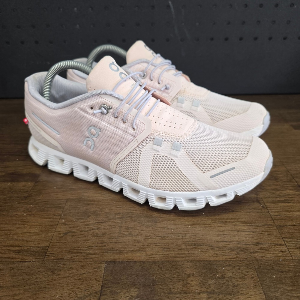 On Cloud Cloud 5 Running Shoes Women Size 10.5 Pink CloudTec Low Top Sneakers